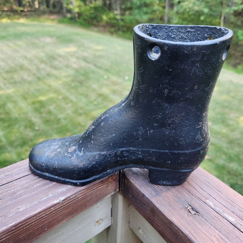 Antique Cast Iron Mens Boot Shoe Mannequin No Buttons RARE Doll Store Display - Picture 3 of 8